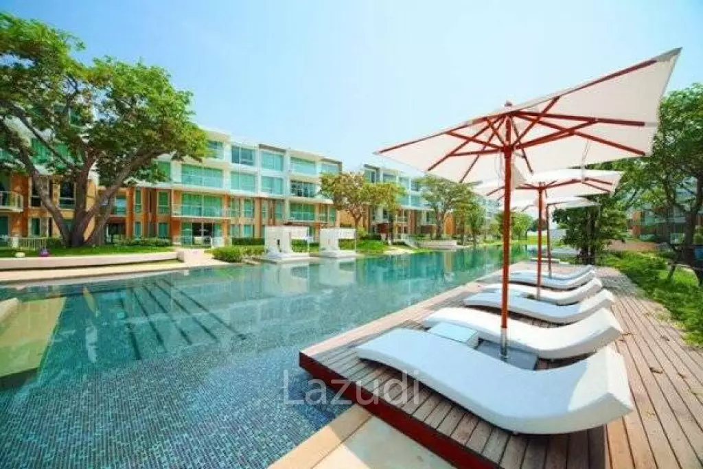 WAN VAYLA : Beautiful condo with private  pool access