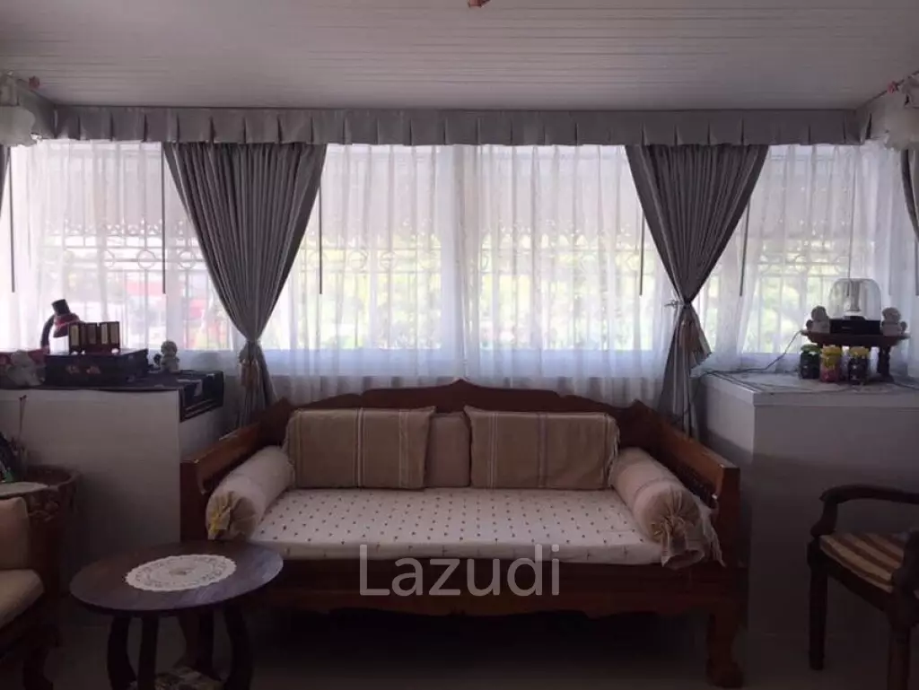 5 Bed 5 Bath House for Sale