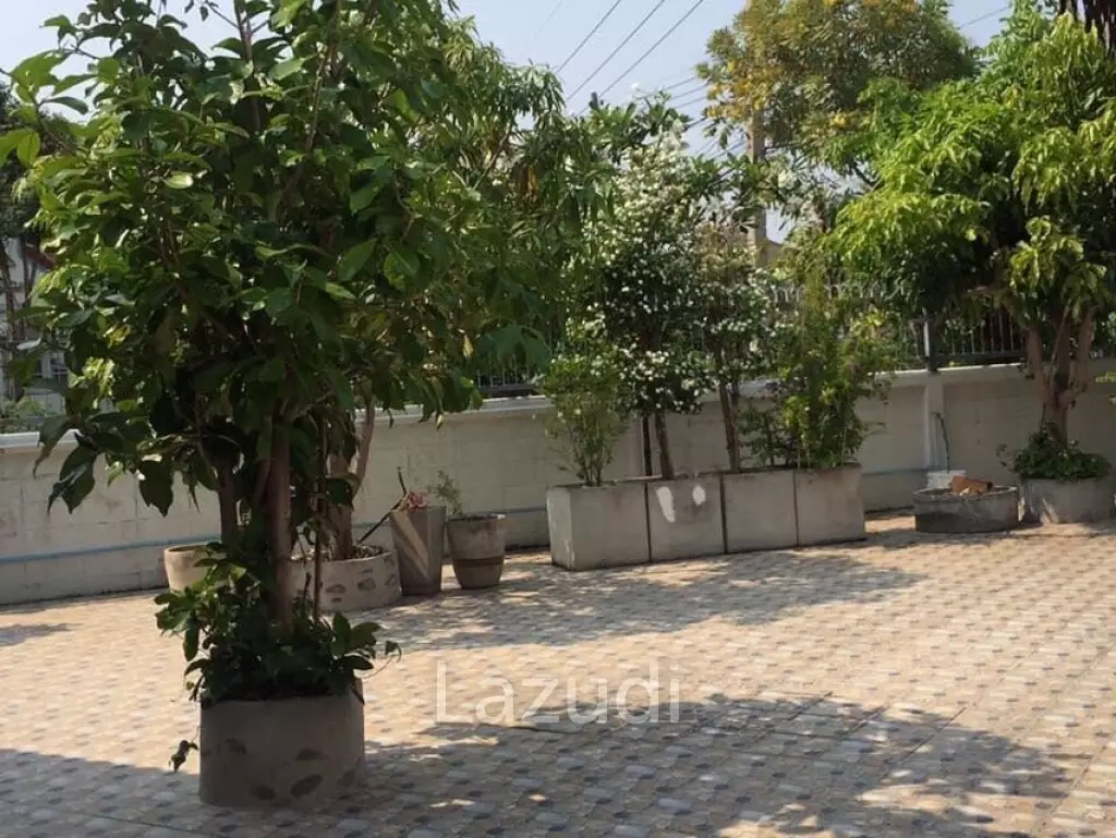 5 Bed 5 Bath House for Sale