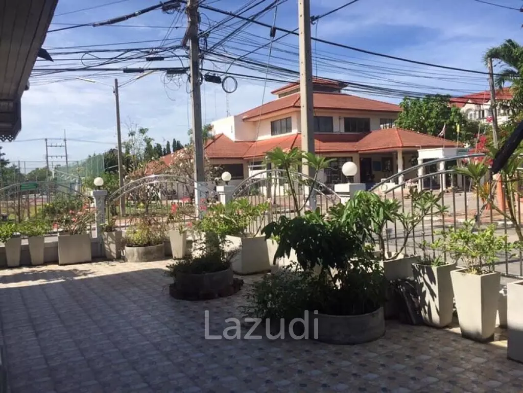 5 Bed 5 Bath House for Sale