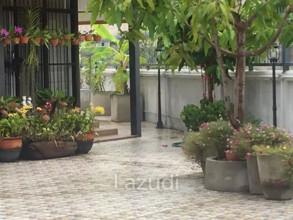 5 Bed 5 Bath House for Sale