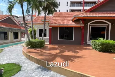 Village for sale in the heart of Pratamnak