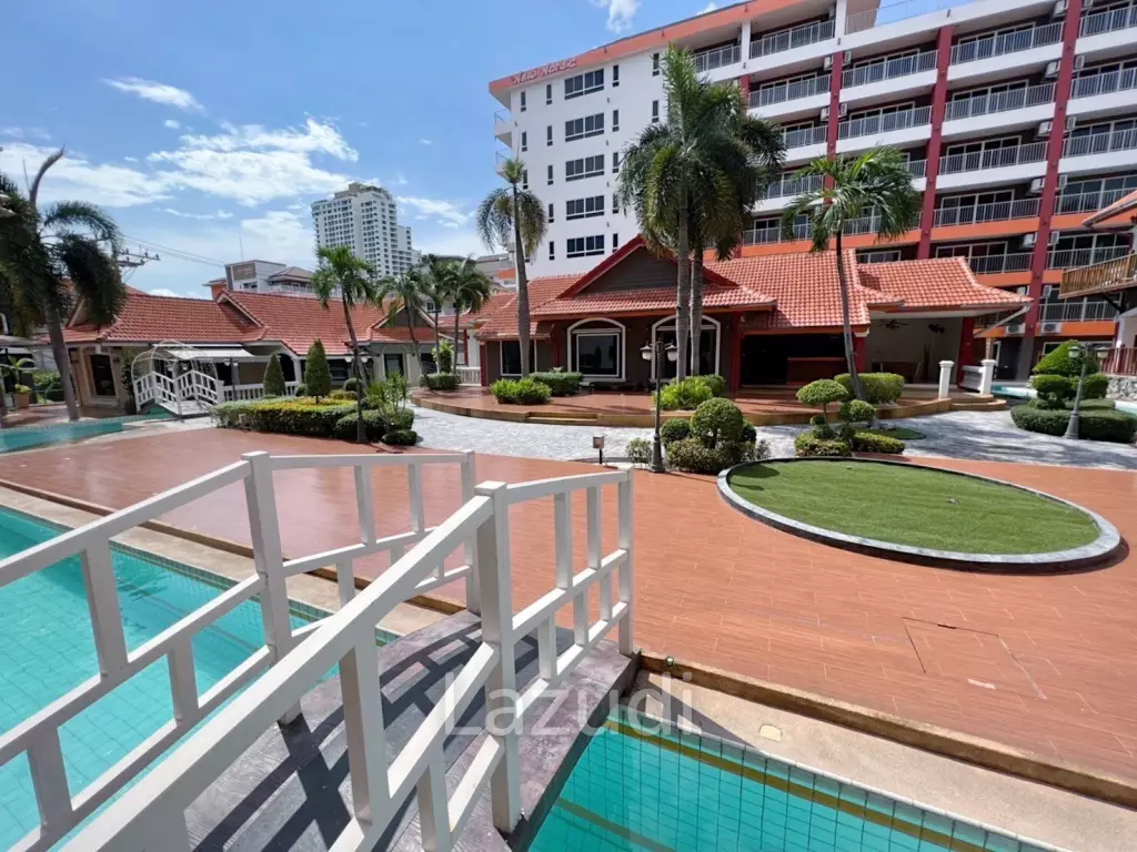 Village for sale in the heart of Pratamnak