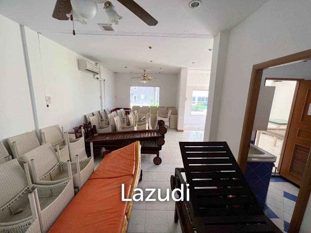 Village for sale in the heart of Pratamnak
