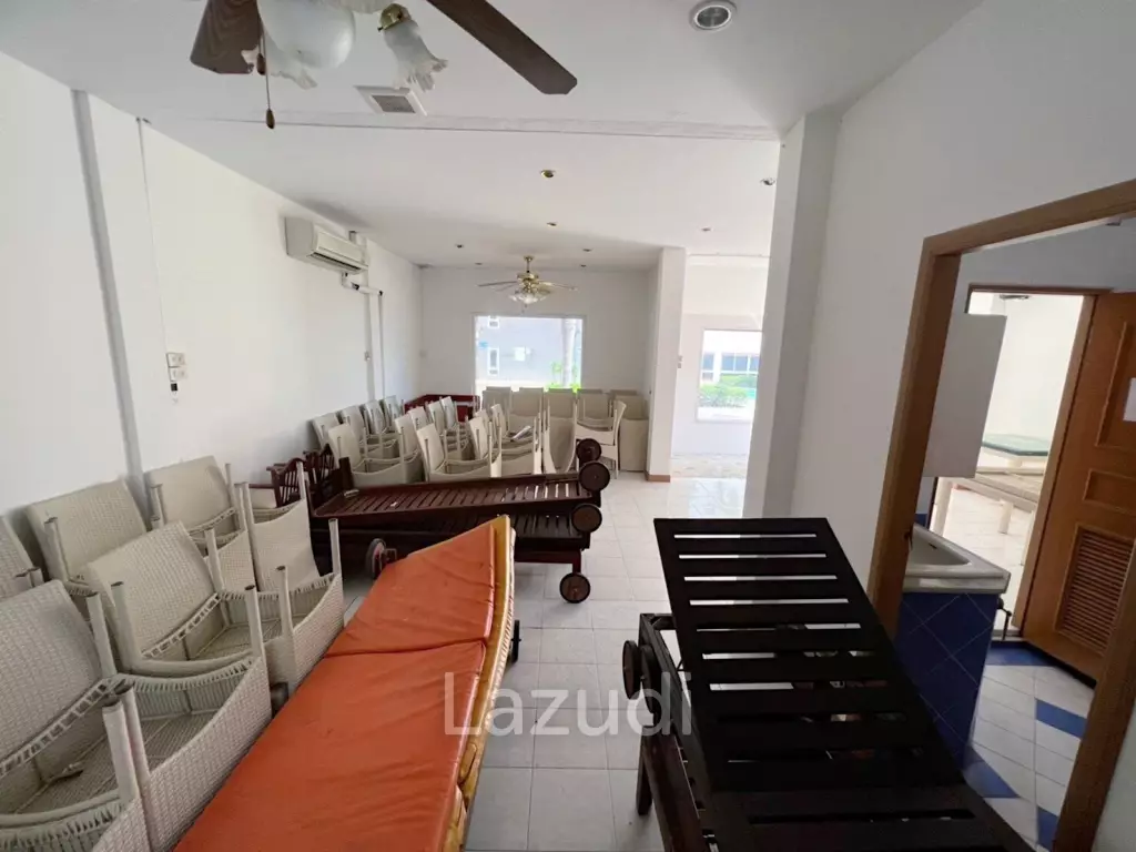 Village for sale in the heart of Pratamnak