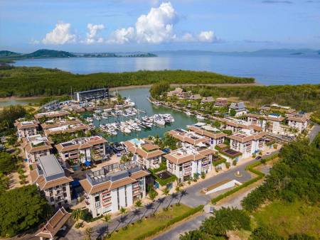 East Coast Marina Penthouse