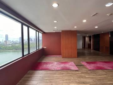 Office space with Strata Title