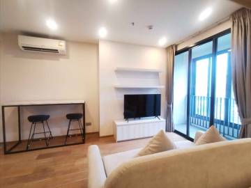 1 Bed 1 Bath 47 Sqm Condo For Rent