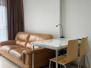 2 Bed 1 Bath 48 Sqm Condo For Rent and Sale