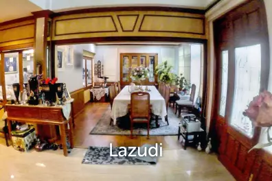 6 Bed8 Bath 800 Sqm Land for sale with a detached house with Bangkok Noi Canal For Sale