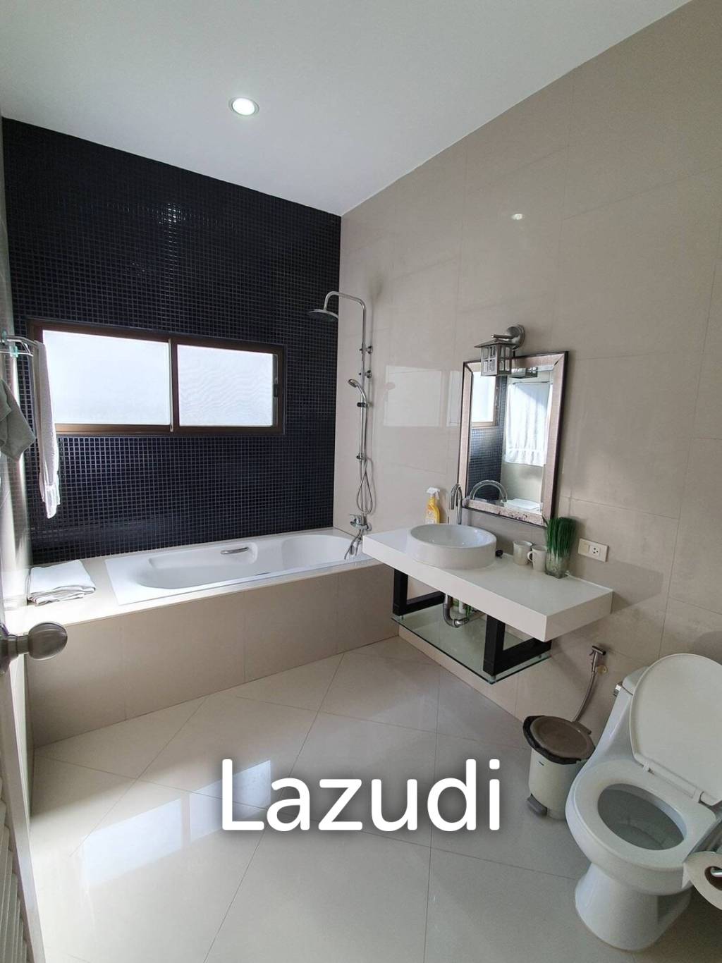 House for Sale in Soi Siam Place Village