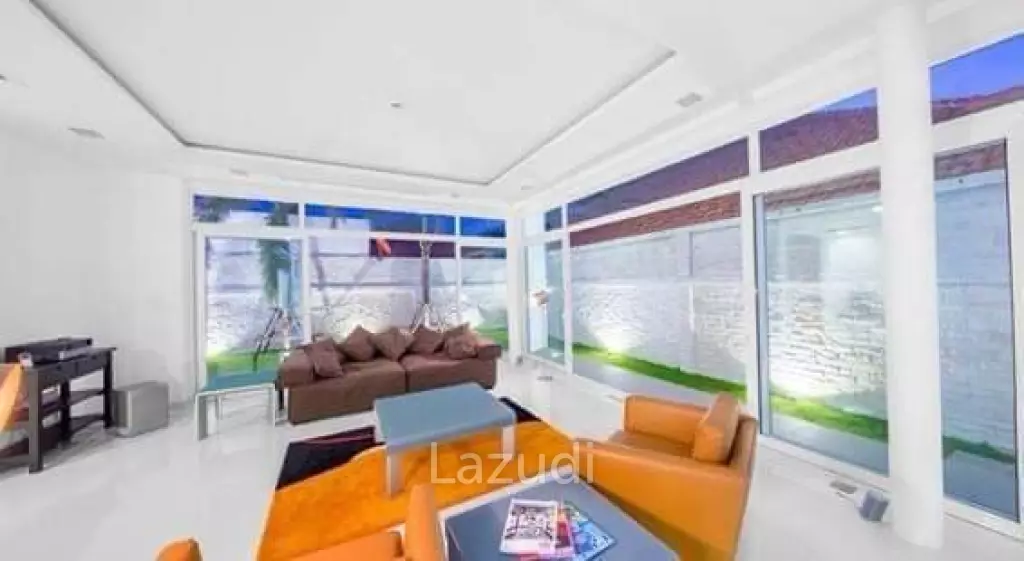 Pool Villa for Sale in Thepprasit Pattaya