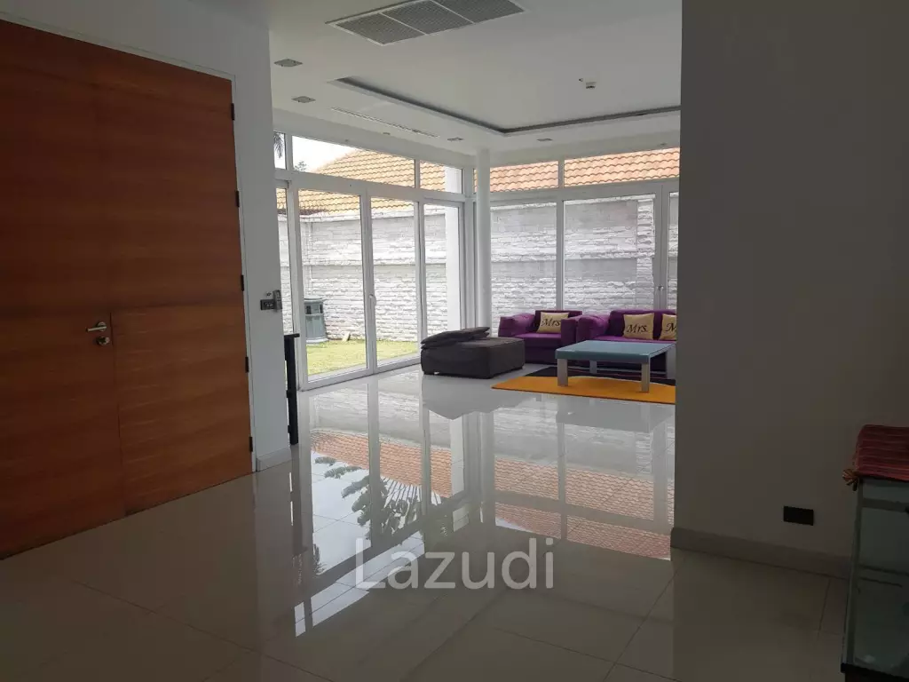 Pool Villa for Sale in Thepprasit Pattaya