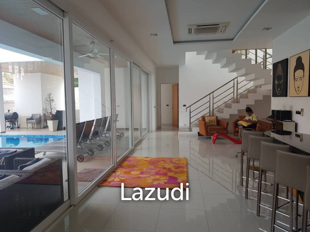 Pool Villa for Sale in Thepprasit Pattaya