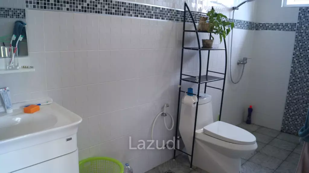 4 Bedroom 4 Bathroom Pool Villa With Separate 1 Bedroom Self Contained Guest House