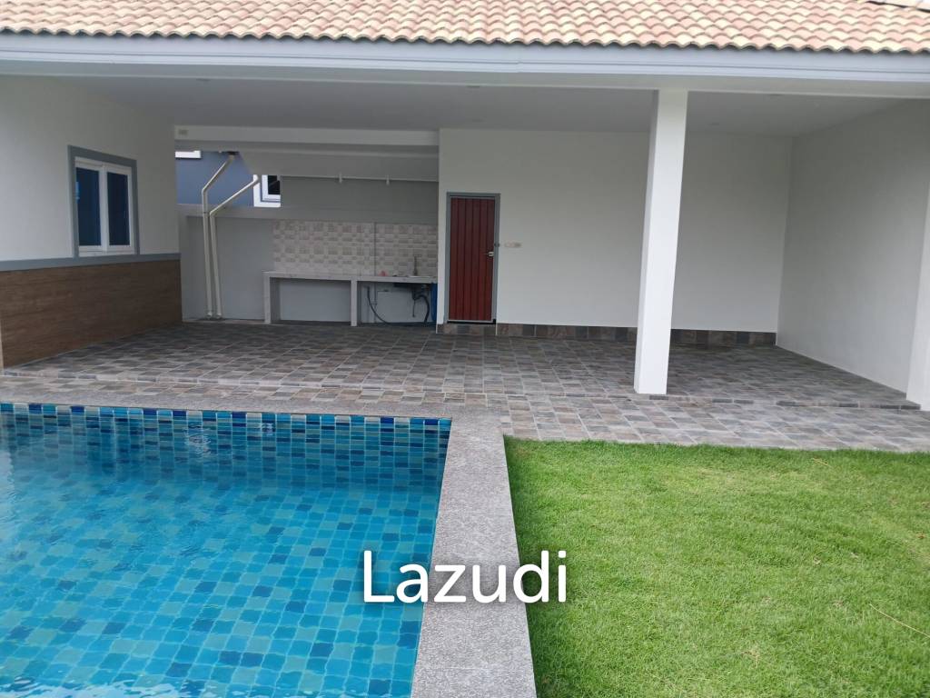 5 Bedroom Pool Villa For Sale Near Phoenix Golf Course