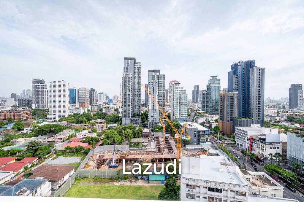 1 Bed 1 Bath 45 SQ.M At HQ Thong Lor