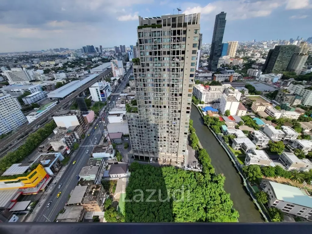 1 Bed 28 SQ.M THE BASE Phetchaburi-Thonglor