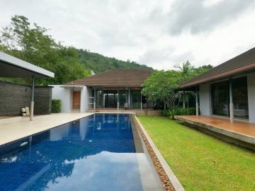 Amazing Golf Course View Pool Villa in Kathu, Phuket