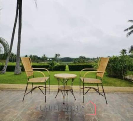 PALM HILLS  : 3 bed ground floor Condo fully Modernised.