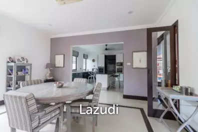 WATER GARDENS : Designer 4 Bed Pool Villa