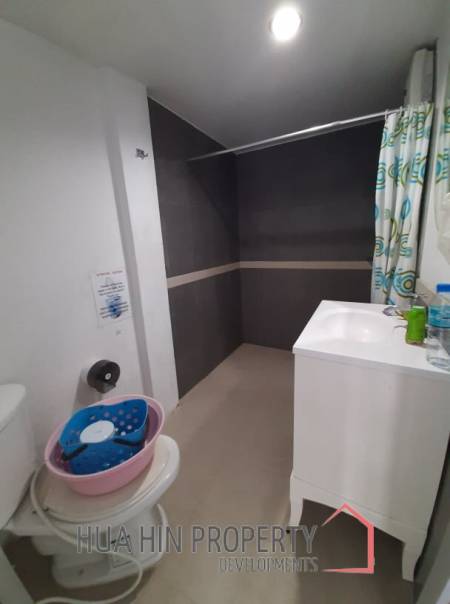Town/Shop House on a great location in center of Hua Hin soi 76