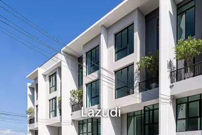 The Possible Premium: Private + Exclusive Townhome Project