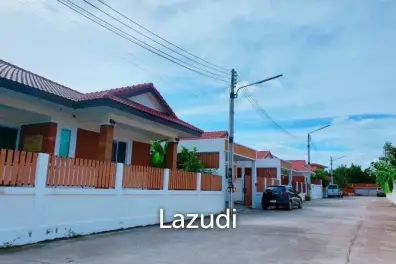 Baan Mai Huay Yai for Sale