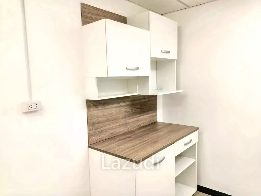 Phayathai Plaza Office for Rent  Flat 276