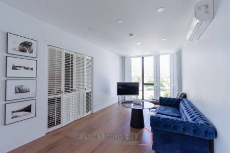 MODERN CONDO WITH STUNNING VIEWS IN BLACK MOUNTAIN GOLF COURSE