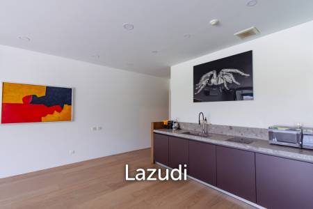 MODERN CONDO WITH STUNNING VIEWS IN BLACK MOUNTAIN GOLF COURSE