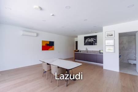 MODERN CONDO WITH STUNNING VIEWS IN BLACK MOUNTAIN GOLF COURSE