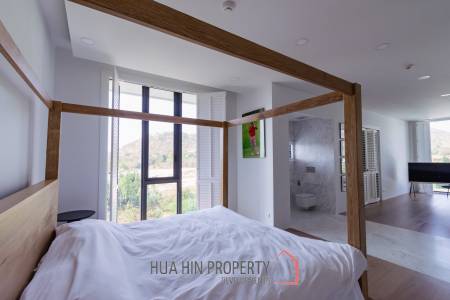 MODERN CONDO WITH STUNNING VIEWS IN BLACK MOUNTAIN GOLF COURSE