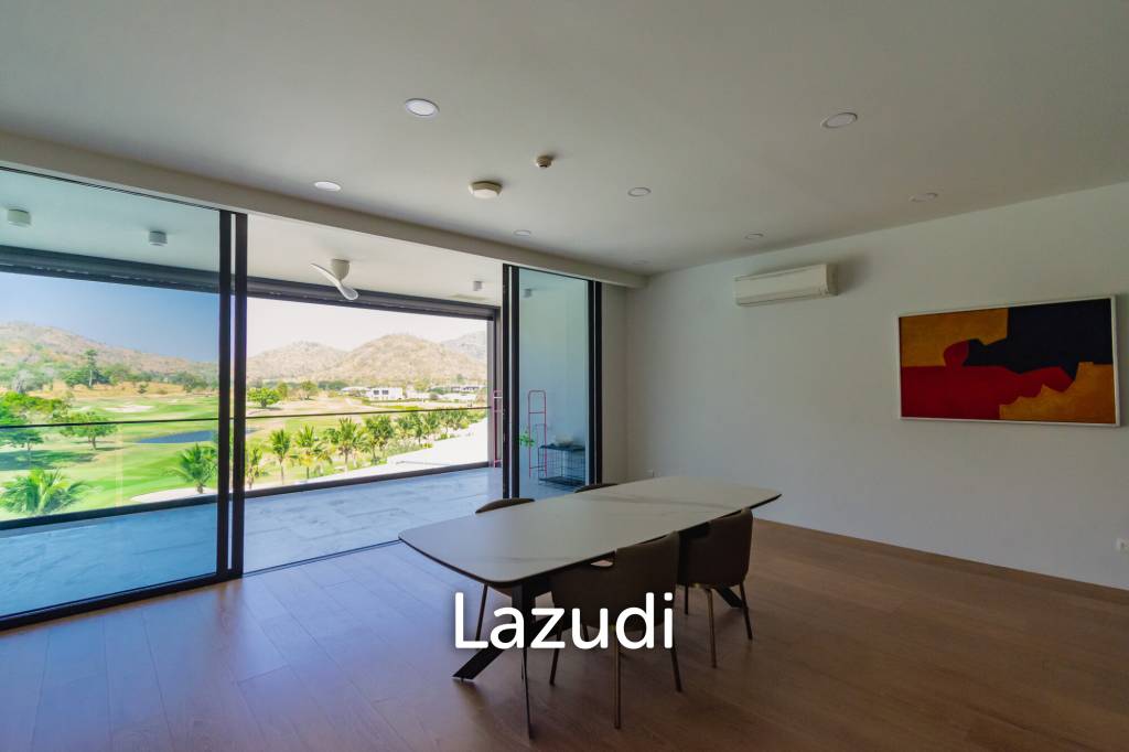 MODERN CONDO WITH STUNNING VIEWS IN BLACK MOUNTAIN GOLF COURSE