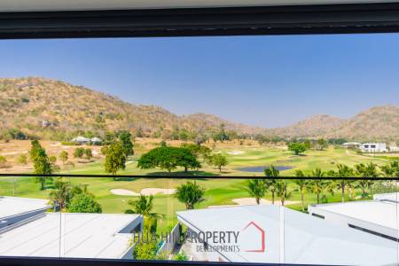 MODERN CONDO WITH STUNNING VIEWS IN BLACK MOUNTAIN GOLF COURSE