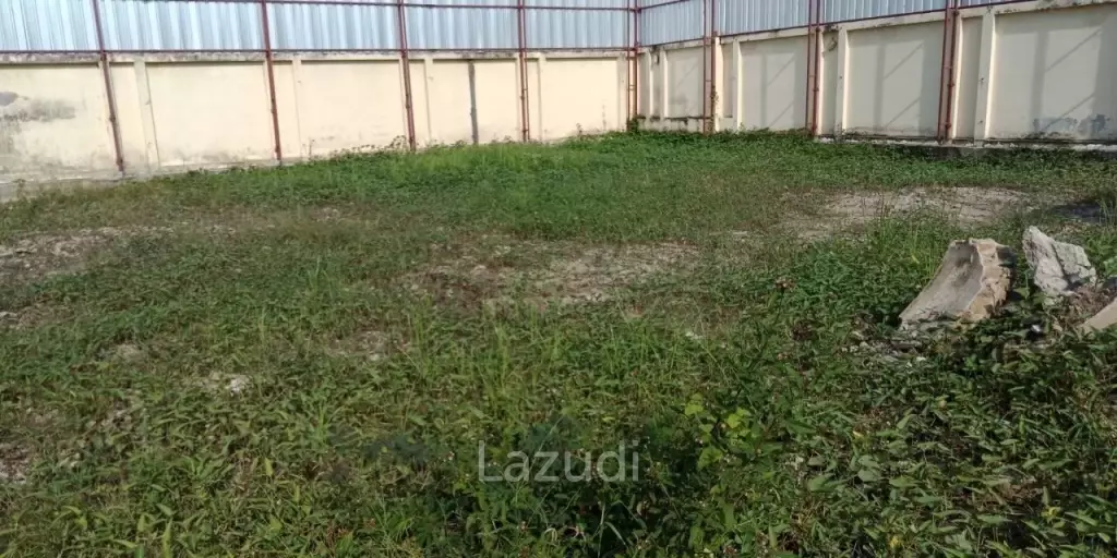 200 Sqw Land for Sale in Heart of Ekkamai