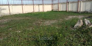 200 Sqw Land for Sale in Heart of Ekkamai