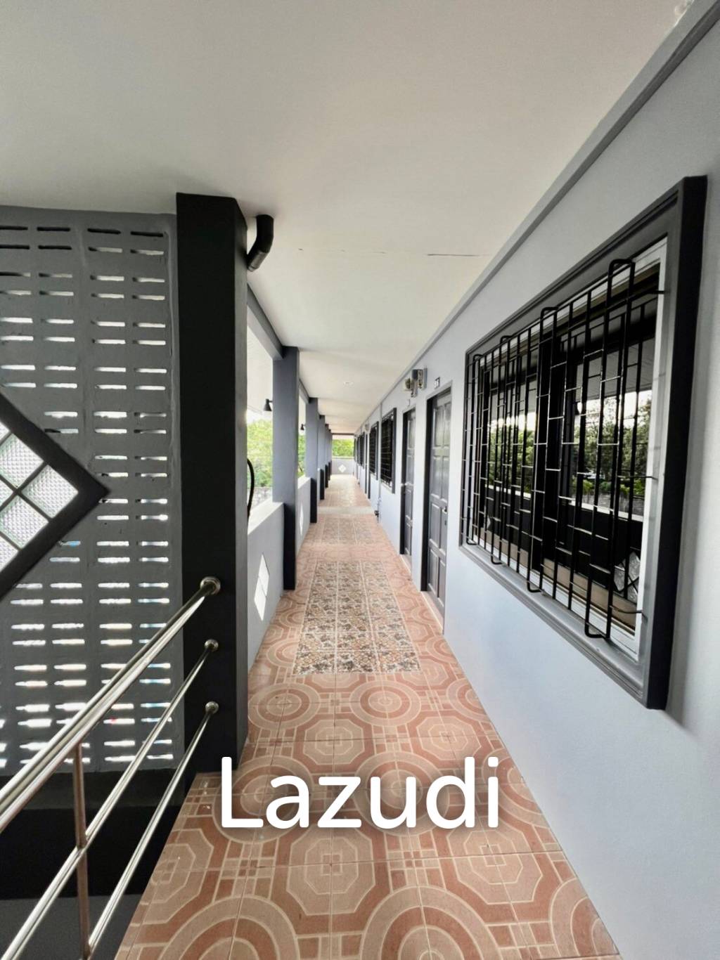 Apartment for Sale (20 rooms / 2 floor) in Chaiyapruek