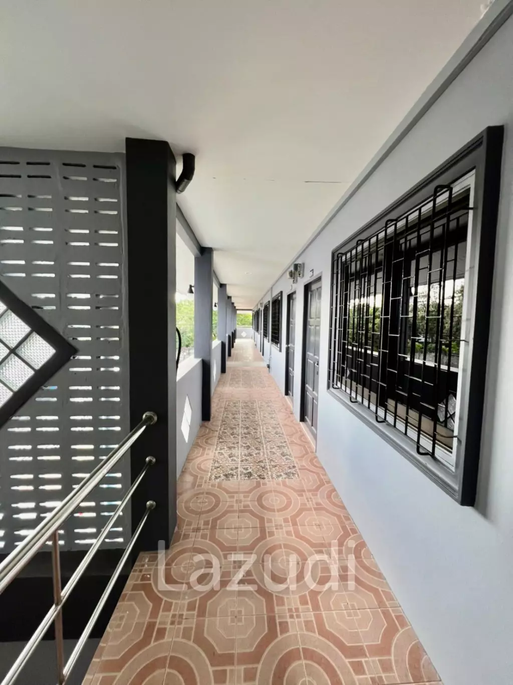 Apartment for Sale (20 rooms / 2 floor) in Chaiyapruek