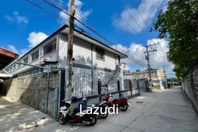 Apartment for Sale (20 rooms / 2 floor) in Chaiyapruek