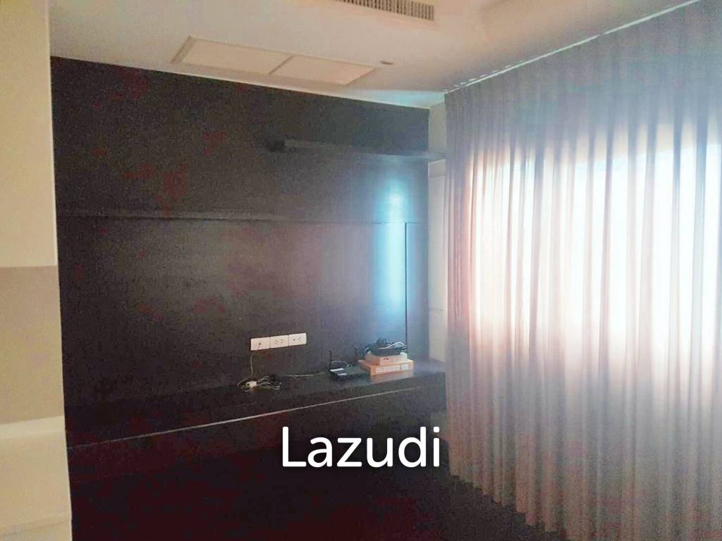 1 Bed 1 Bath 63 SQ.M Sathorn Gardens