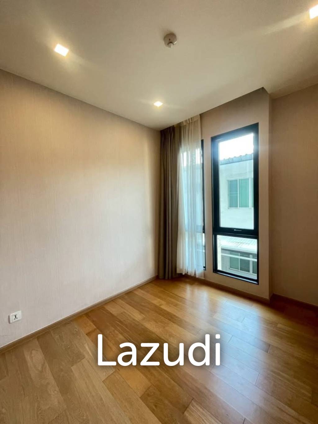 110 Sqm 3 Bed 3 Bath Condo For Rent