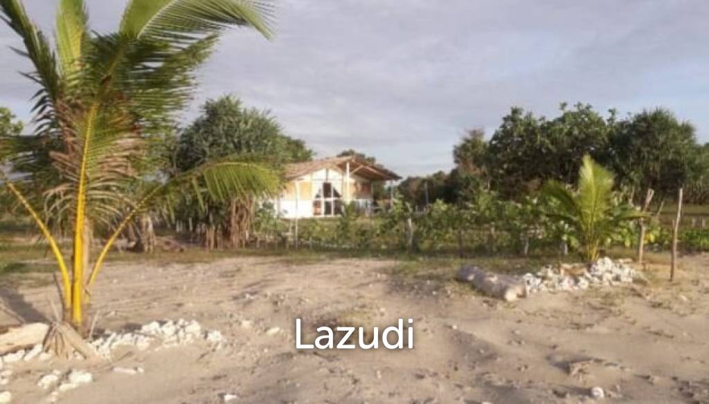 Beautiful Beachfront Land in Pantai Wera, Sumba