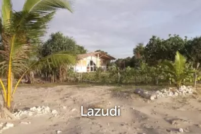 Beautiful Beachfront Land in Pantai Wera, Sumba