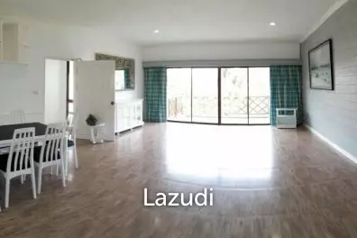 PALM HILL CONDO: Greart value 2 Bed condo