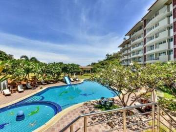 SEARIDGE CONDO : GREAT VALUE 3 BED CONDO