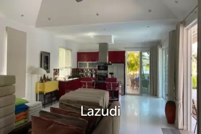 RED MOUNTAIN BOUTIQUE : Great Value and quality 3 bed pool villa