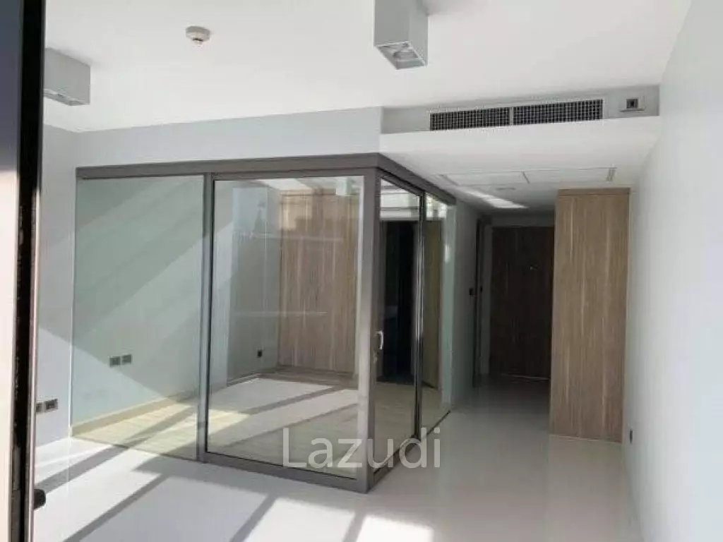THE PINE CONDO : Great value 1 bed condo close to beach