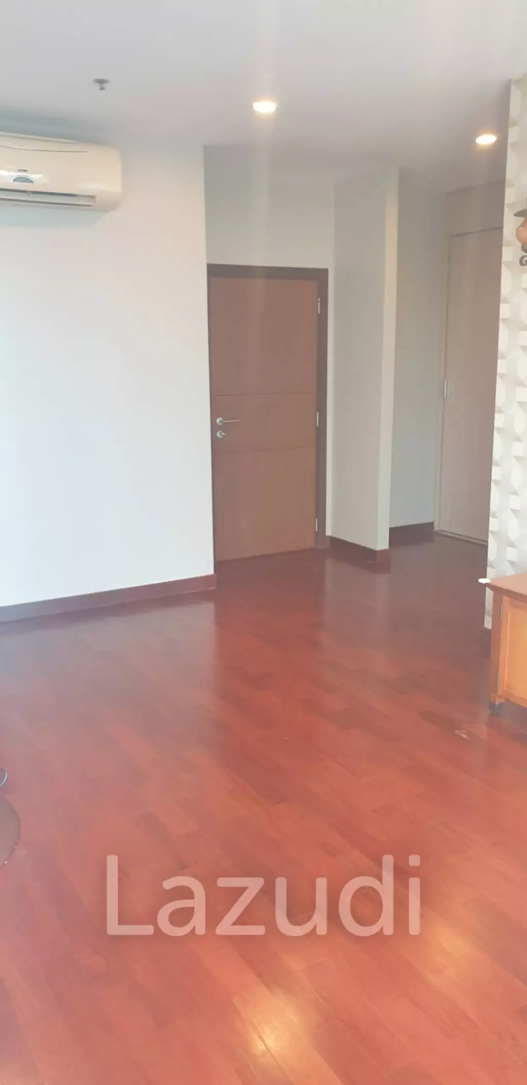 2 Bed 2 Bath 100 sq.m The Star Estate @ Narathiwas