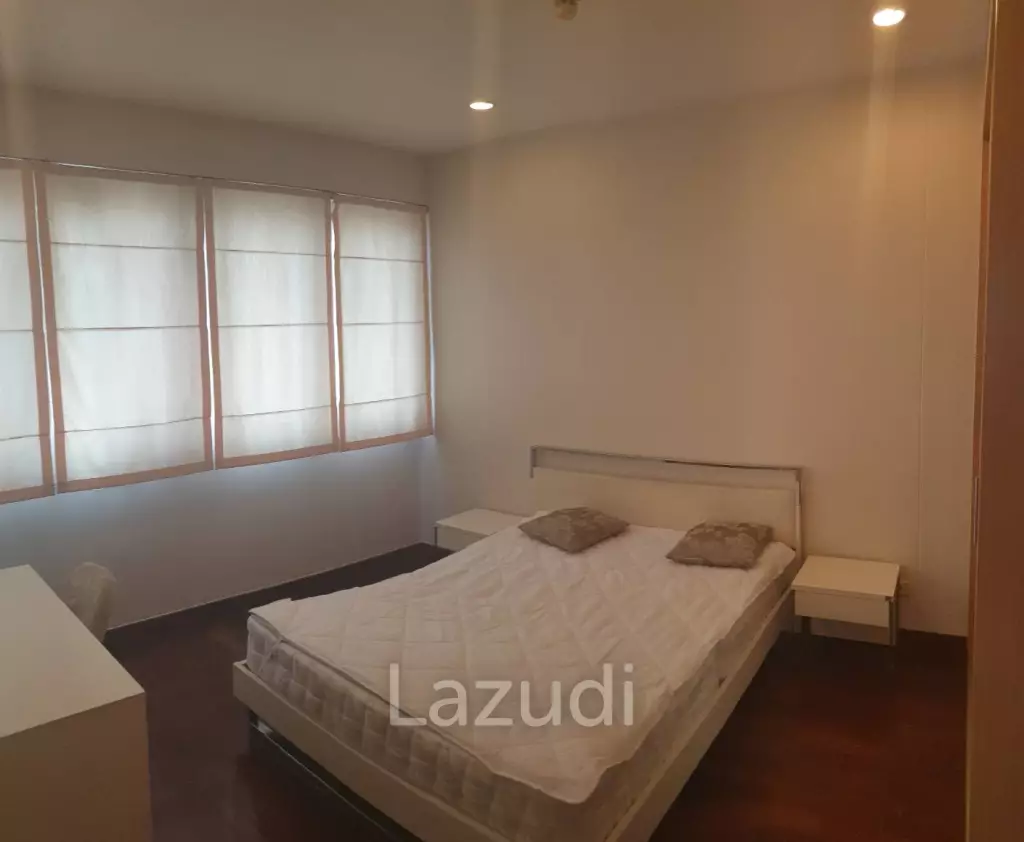 2 Bed 2 Bath 100 sq.m The Star Estate @ Narathiwas